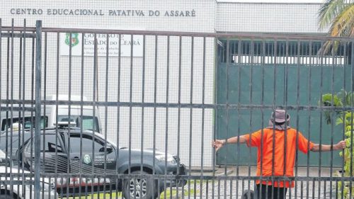 A PM foi mobilizada na manhã de hoje para ocupar os centros educacionais