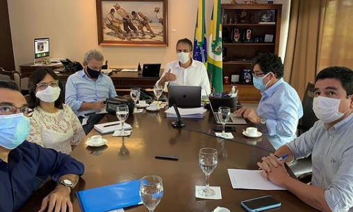 Camilo volta a intensificar medidas de combate à covid-19 no Ceará