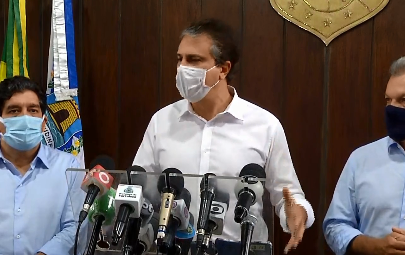 Camilo anuncia chegada de mais um lote da vacina contra a Covid ao Ceará