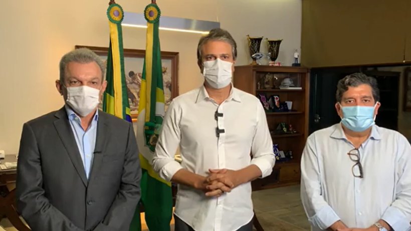 Camilo anuncia fechamento de serviços não essenciais a partir das 20h