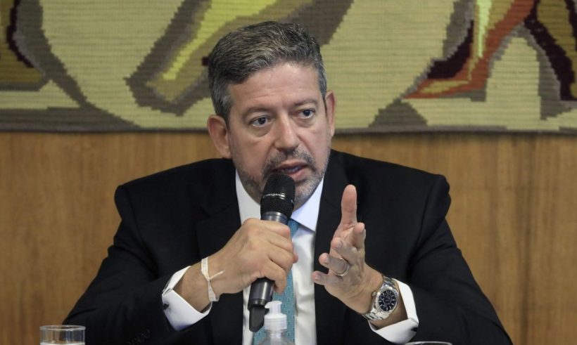 Lira: Câmara pode votar reformas tributária e administrativa este ano