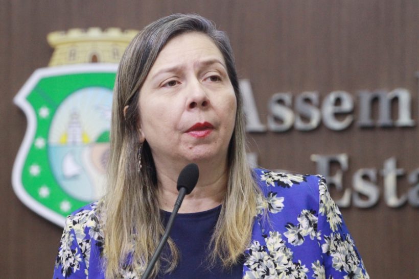 Rachel Marques assume no lugar de Gorete Pereira e vai votar em Baleia Rossi
