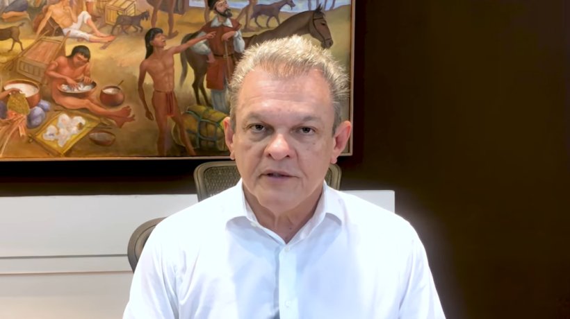 Prefeito de Fortaleza comemora vacinação de 2 milhões de pessoas