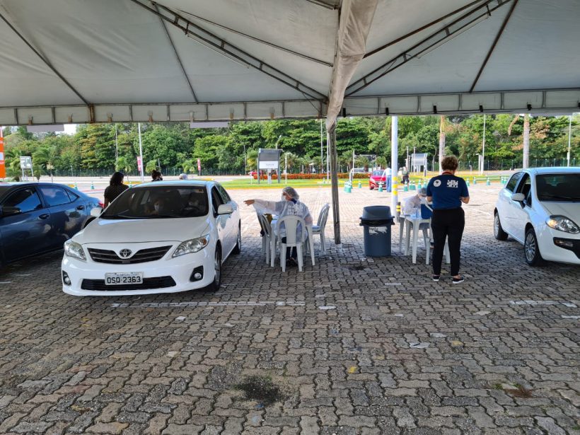 Fortaleza começa neste sábado vacinação da 2ª dose em drive-thru