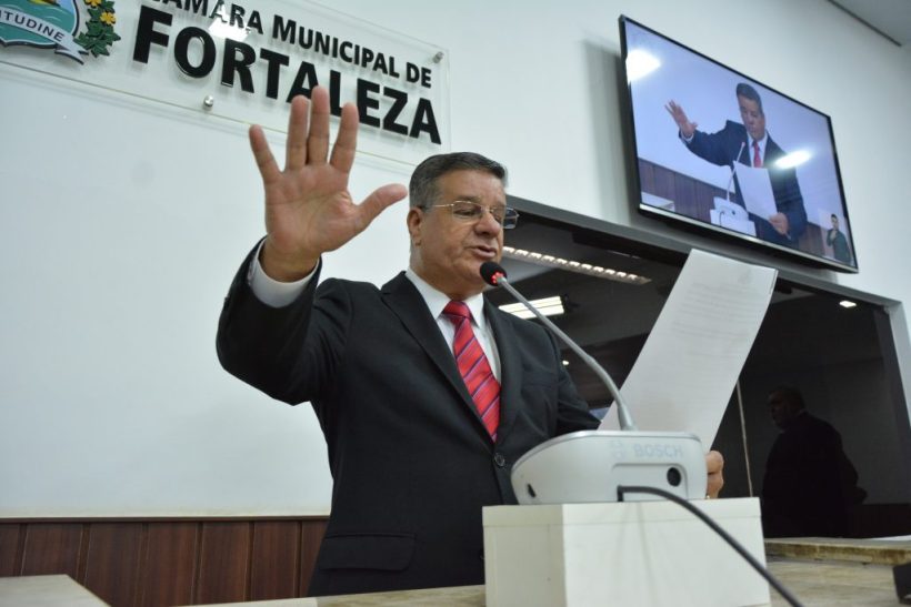 Ex-vereador Carlos Dutra morre vítima da Covid-19