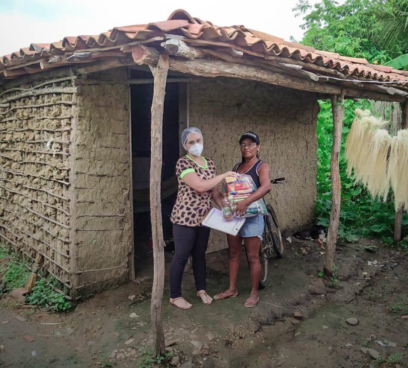 Prefeitura de Granja distribui cestas básicas para famílias carentes