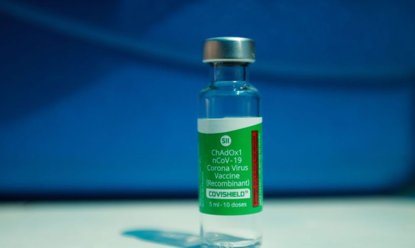 Anvisa recomenda continuidade do uso da vacina Covishield, da Oxford