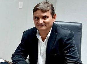 Prefeito de Palhano está internado com 25% do pulmão comprometido