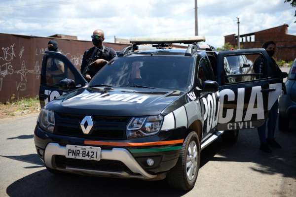 Polícia Civil cumpre 13 mandados judiciais na cidade de Senador Pompeu