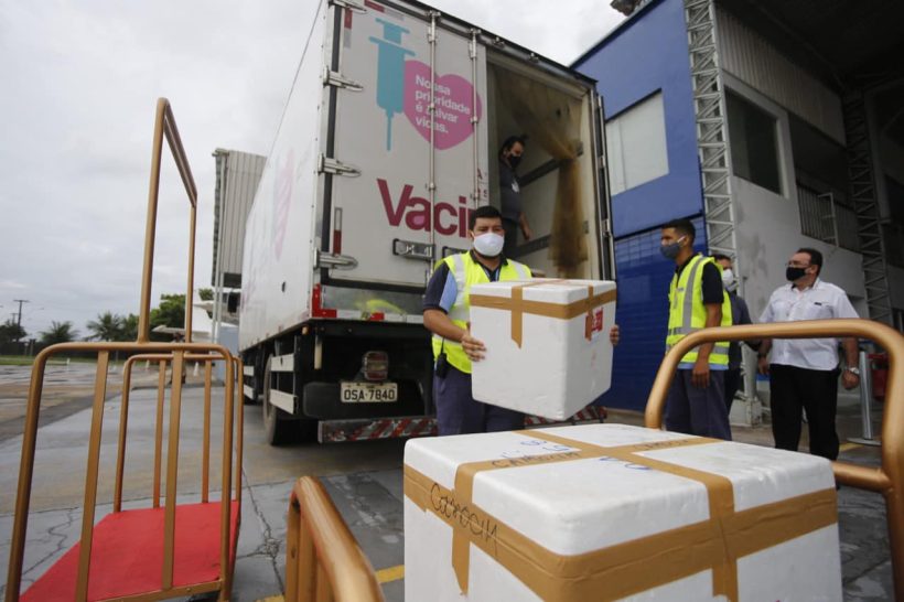 Ceará vai receber mais de 370 mil doses da vacina contra a Covid nesta quinta