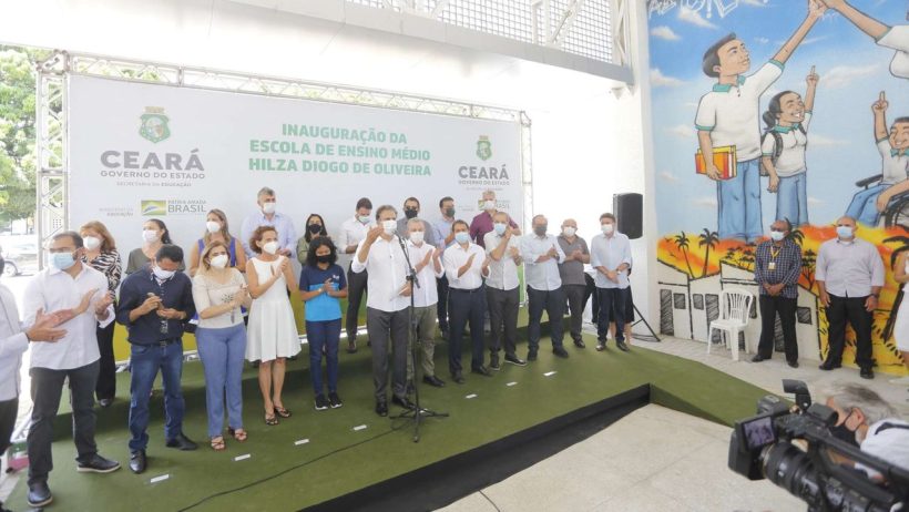 Camilo Santana diz que vai rebater oposição “raivosa” e “intolerante”
