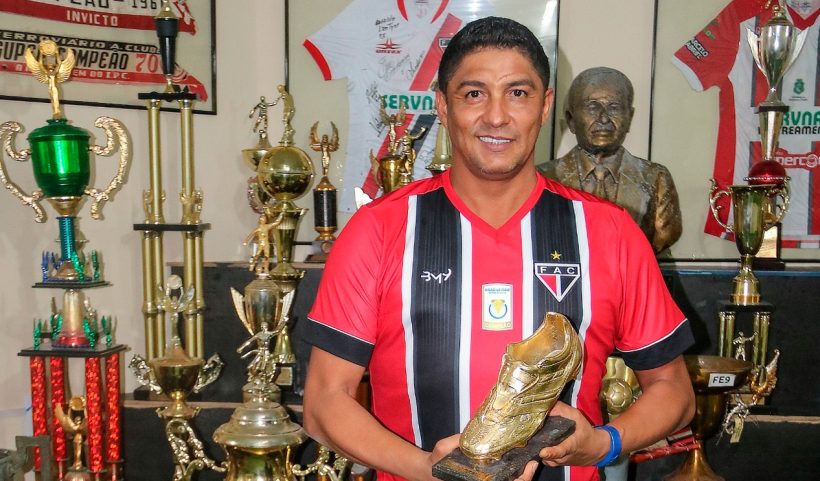 MPCE denuncia suspeito de roubar troféus do ex-atacante Mário Jardel