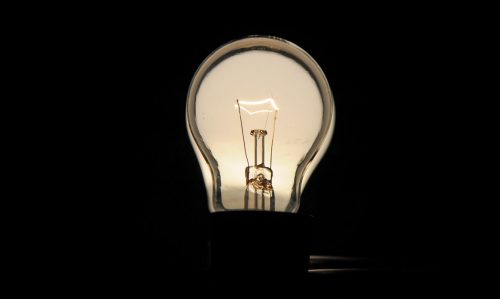 Hospital Regional de Iguatu sofre corte de luz por falta de pagamento