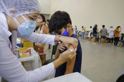 Com cerca de 904 mil crianças aptas a receber a vacina, apenas 243 mil fizeram o cadastro