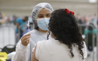 Vacinação contra a Covid para crianças de 5 a 11 anos deve iniciar até a próxima segunda