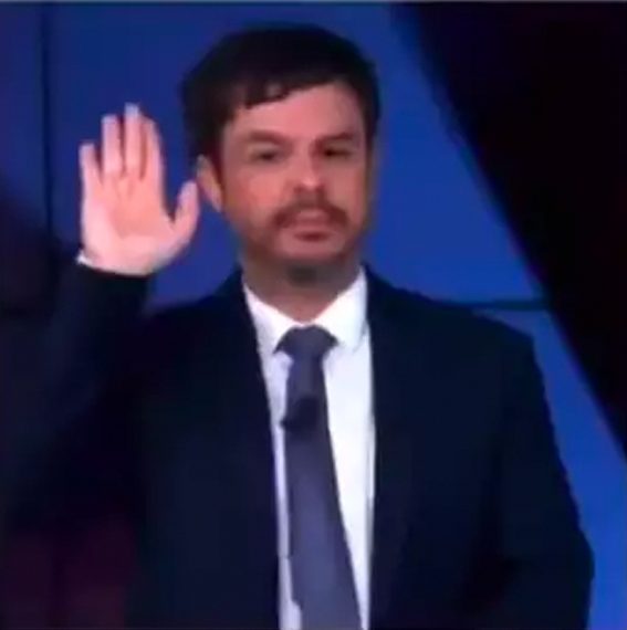 Adrilles Jorge é demitido da Jovem Pan após gesto associado ao nazismo