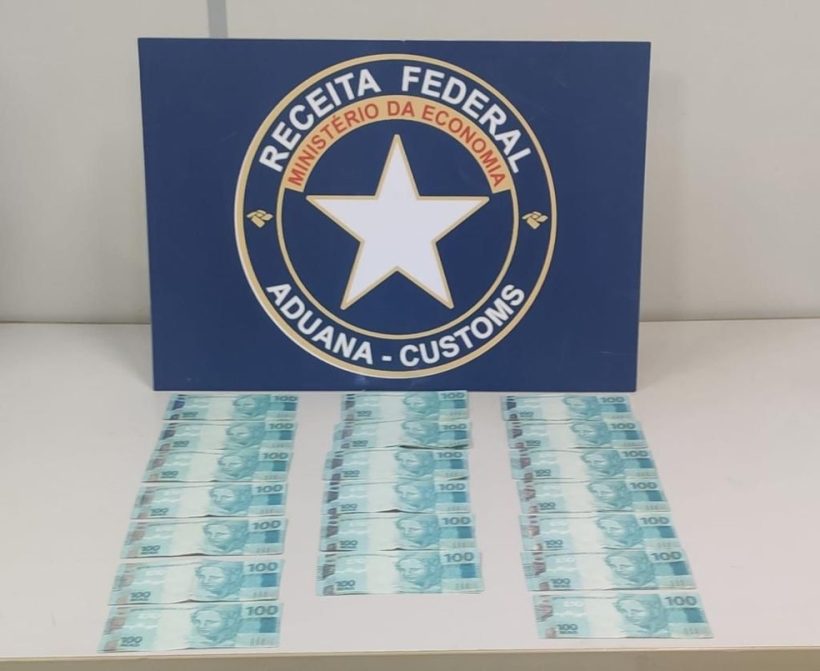 Polícia Federal apreende R$ 10 mil em cédulas falsas nos Correios