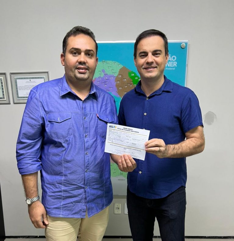 Suplente de deputado federal Victor Luiz se filia ao União Brasil