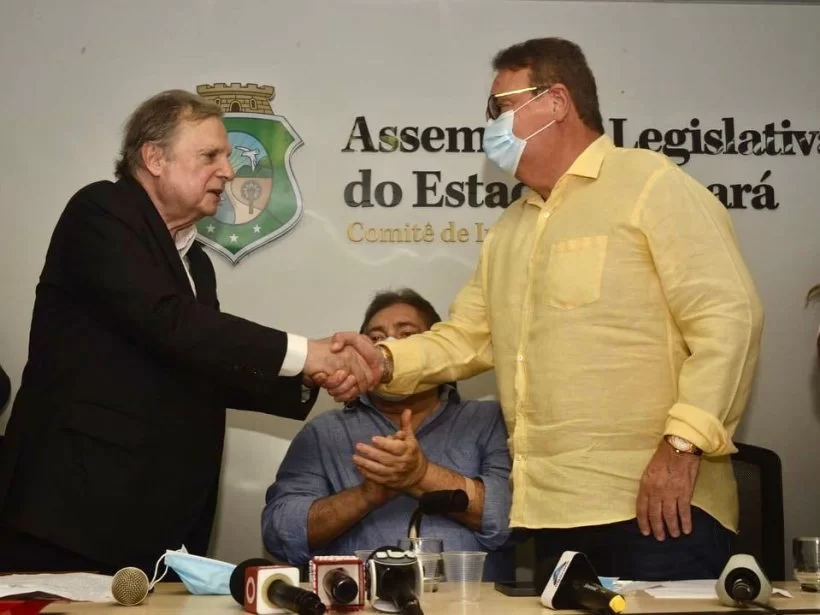 Chiquinho Feitosa se filia ao PSDB em cerimonia na Assembleia Legislativa