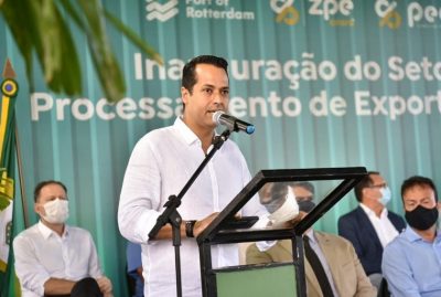 Prefeito de Caucaia, Vitor Valim. (Foto: reprodução/Instagram)