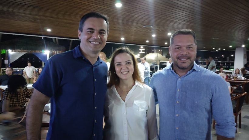 Nicolle Barbosa se filia ao União Brasil e lança pré-candidatura à Assembleia