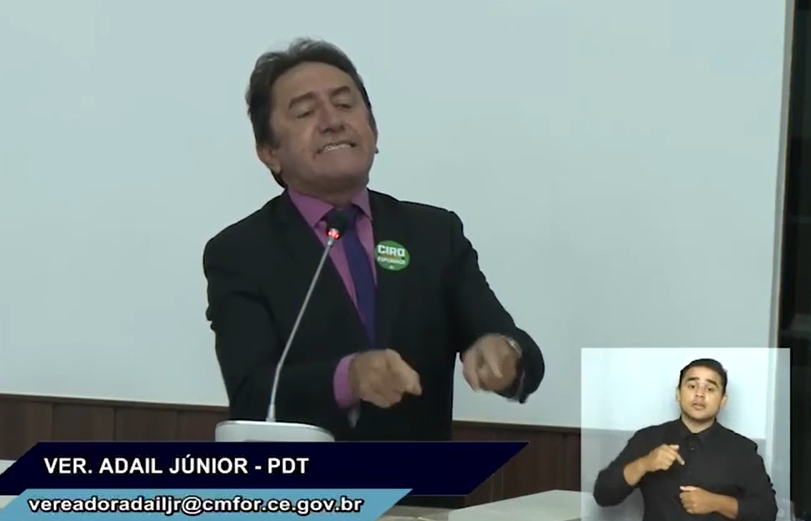 Vereador do PDT de Fortaleza ataca PT com foco em Camilo Santana