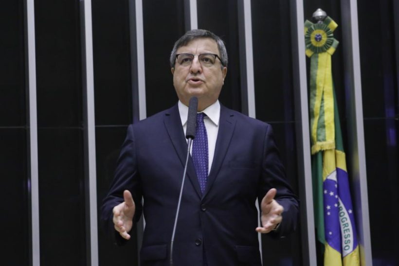 Danilo Forte denuncia ameaça de morte contra Deuzinho Filho