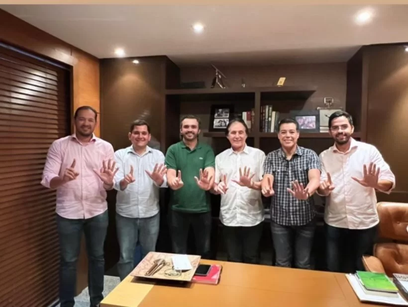 Eunício Oliveira estabelece limite para definir apoio ao PDT até 15 de junho