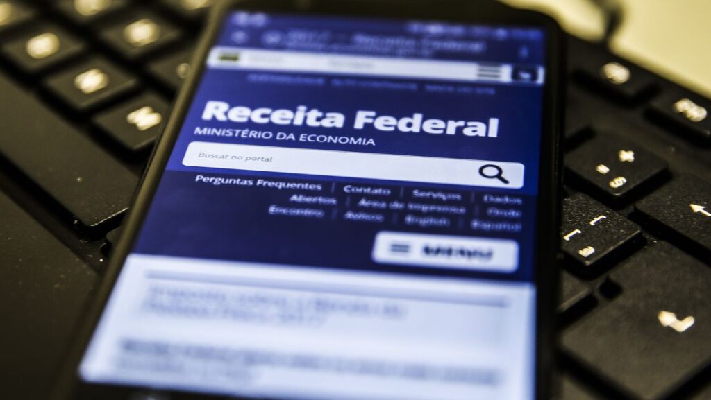 Isenção do Imposto de Renda é ampliada para quem recebe até 2 salários mínimos