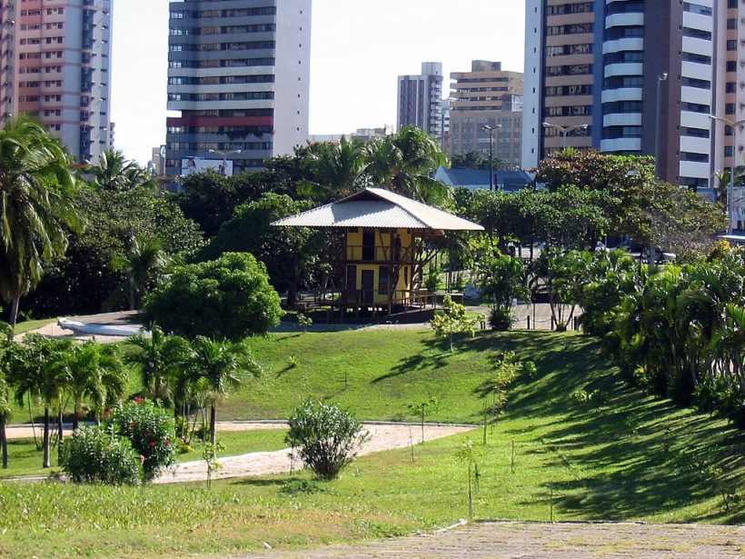 Posto de observação da Polícia Militar no Cocó é alvo de criminosos