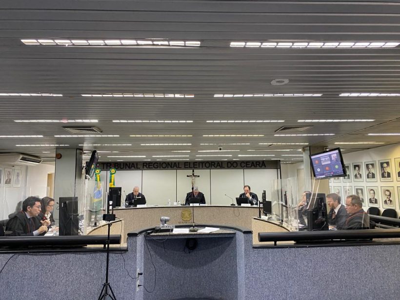 Em 10 dias de campanha TRE-CE recebe 77 denúncias de irregularides