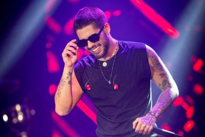 Zé Felipe no palco. [Foto: Reprodução / Instagram]