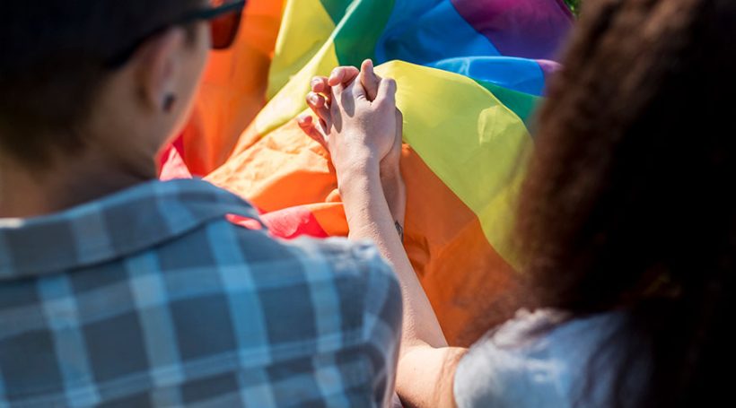 Pesquisa inédita do IBGE aponta que 81 mil adultos se declararam homossexuais ou bissexuais no Ceará