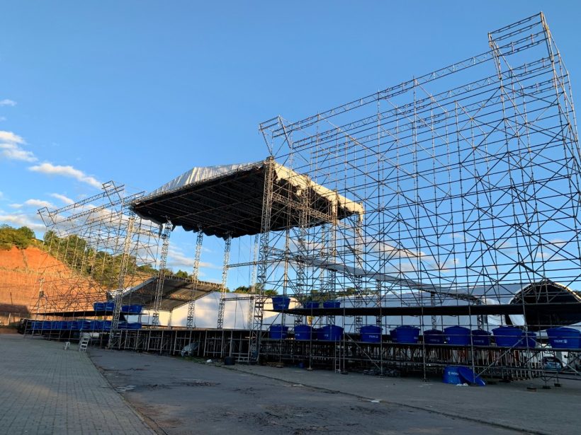 Estrutura do Festival ExpoCrato está quase pronta; Veja fotos