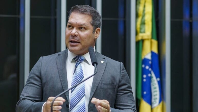 Ex-deputado Heitor Freire é nomeado em cargo de comando na Sudene