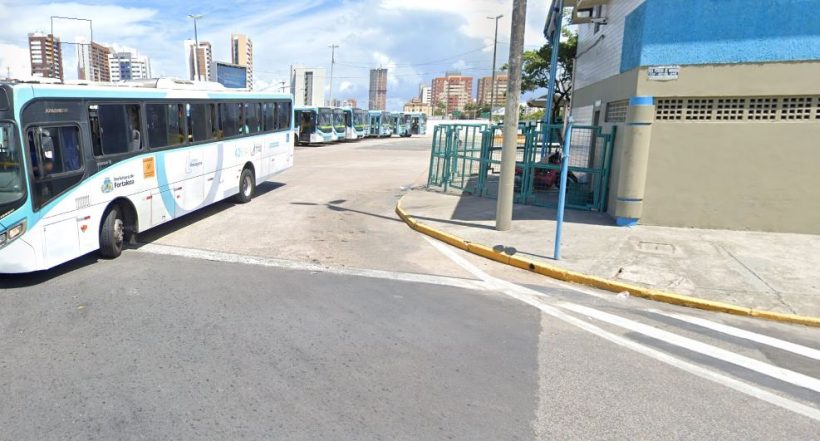 Motoristas paralisam atividades temporariamente no Papicu e discutem greve