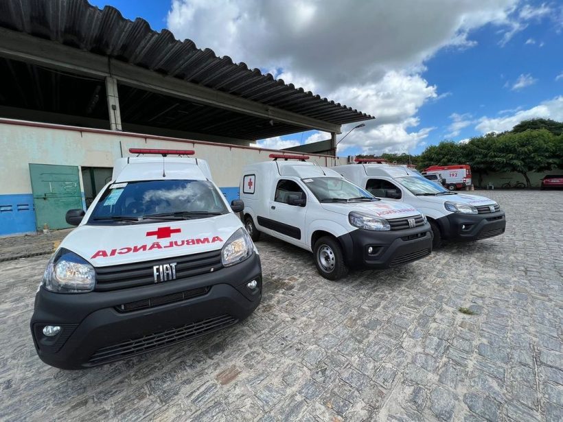 Prefeitura de Horizonte compra ambulâncias com recursos próprios