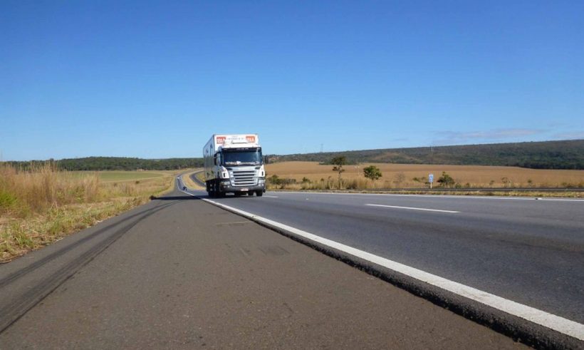 Sancionada lei de apoio à renovação da frota de caminhões e ônibus