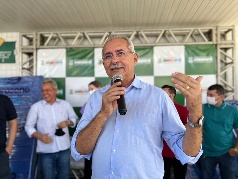 Prefeitura de Horizonte realiza a entrega smartphones para Agentes Comunitários de Saúde