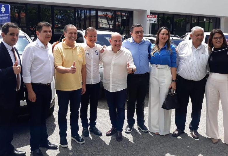Roberto Cláudio conta com o apoio do partido Agir para o Abolição
