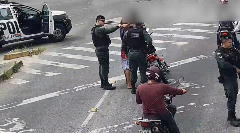 Polícia Militar recupera motocicleta furtada em Fortaleza