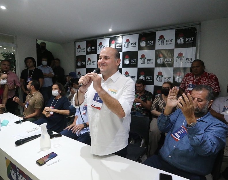 Roberto Cláudio descarta candidatura à Prefeitura de Fortaleza e foca no Abolição em 2026