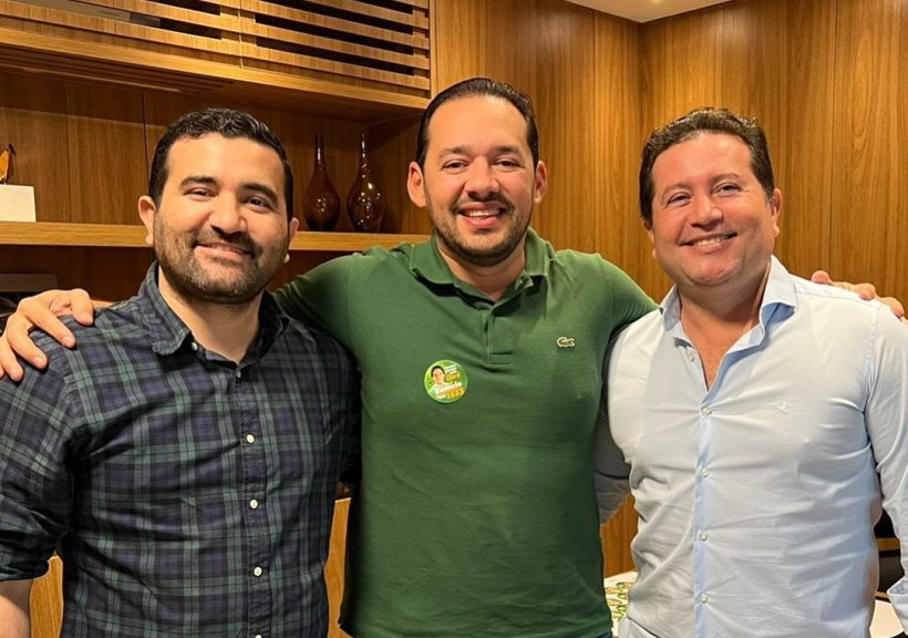 Prefeito Thiago Paes de Andrade e irmão, Jefferson, declaram voto em Danniel Oliveira