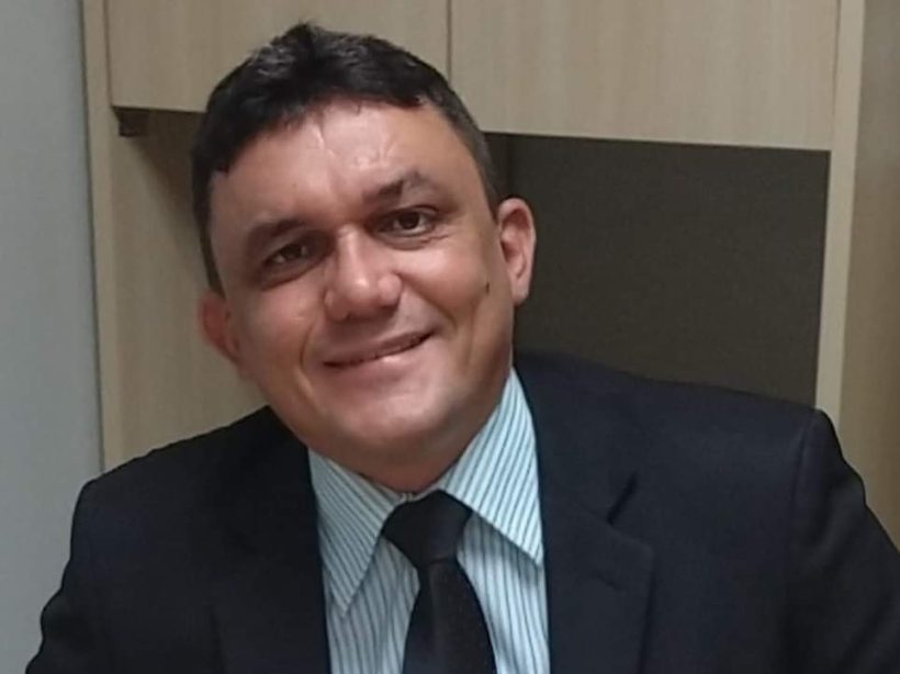 Presidente da UVC chama Camilo Santana de “canalha” por cooptar prefeitos