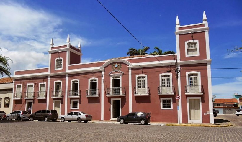 Câmara de Aracati aprova moção de pesar pela morte de Di Angellis Morais