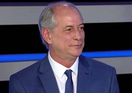 Ciro Gomes não será candidato à Presidência em 2026 e assume novo papel no PDT