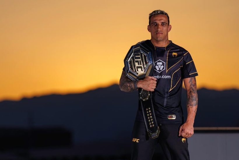 UFC: Charles do Bronx tenta recuperar cinturão neste sábado (22)