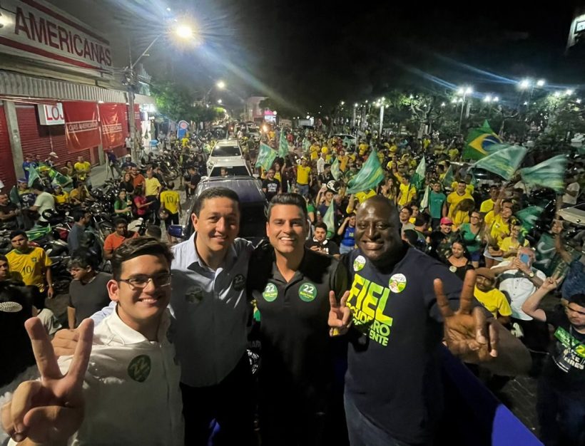 Campanha de Bolsonaro promove carreata em Juazeiro do Norte