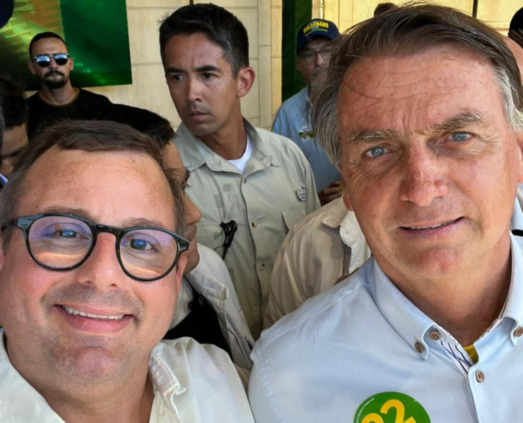 Com Itaitinga, Bolsonaro tem 8 prefeituras apoiando sua candidaturas no Ceará
