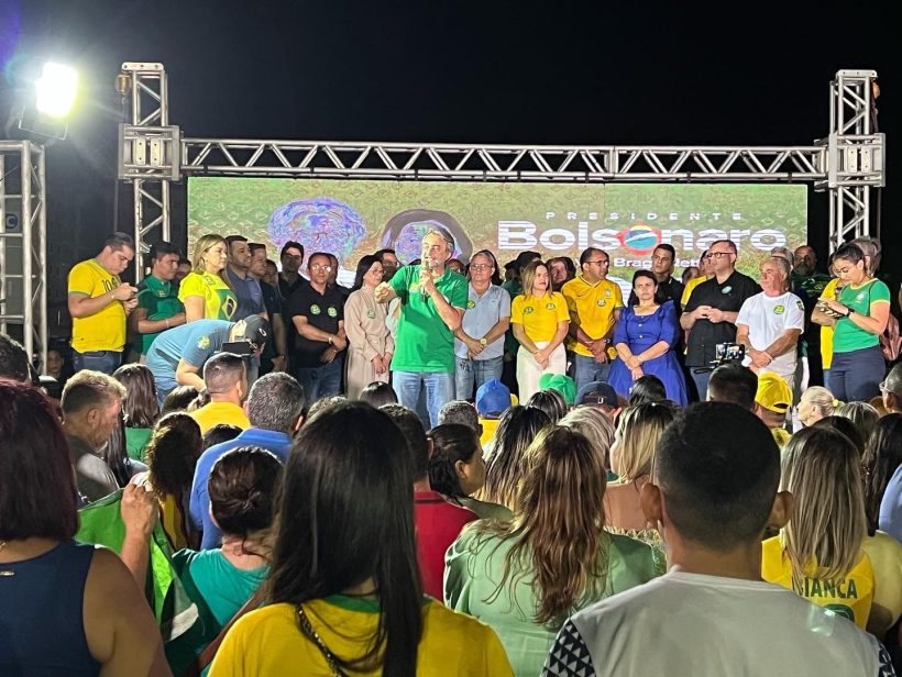 Acilon Gonçalves comemora sucesso de evento pró-Bolsonaro no Eusébio